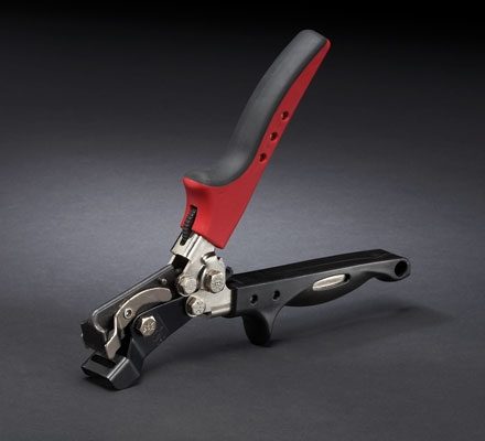 Malco Nail Hole Slot Punch #NHP1R